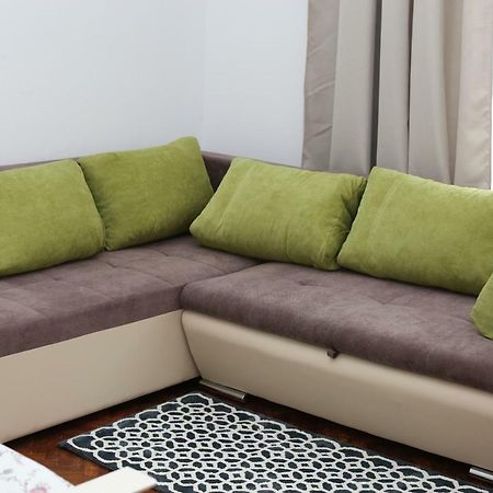 Schick Apartment 锡比乌 外观 照片