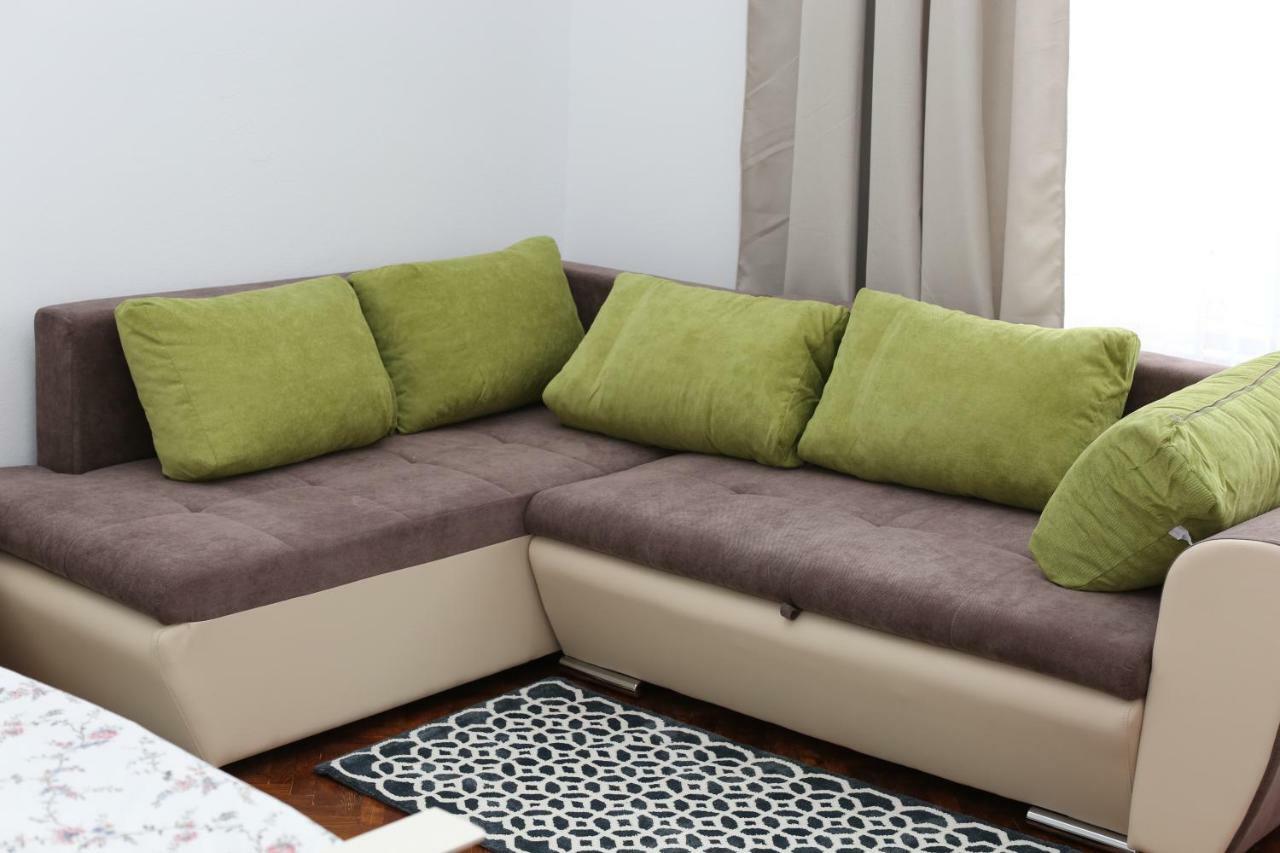 Schick Apartment 锡比乌 外观 照片
